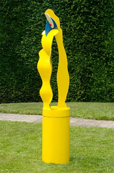 allen_jones_yellow_figure